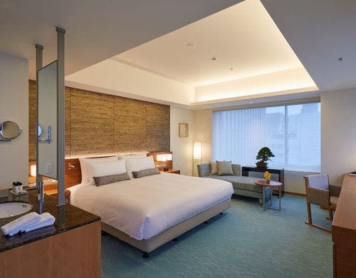 コーナーデラックスキング