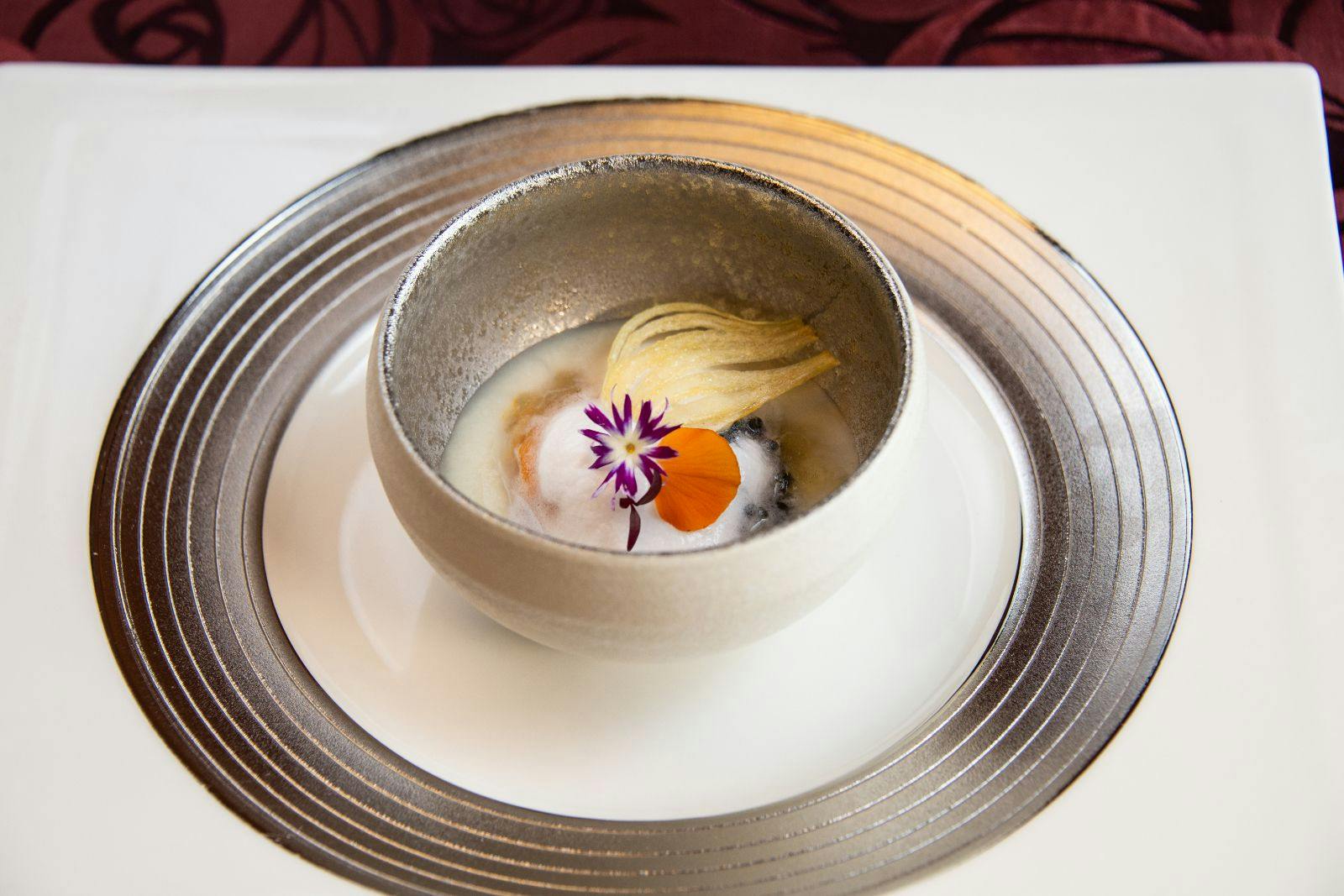 繭二梁