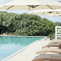 ◆สระว่ายน้ำสาธารณะ