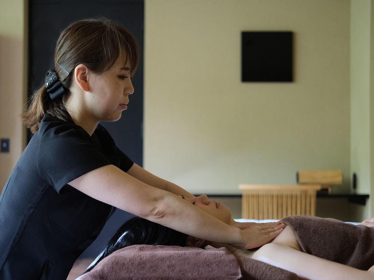 สัมผัสประสบการณ์สปาในห้องพัก