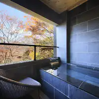 和ラグジュアリーツイン-露天風呂-