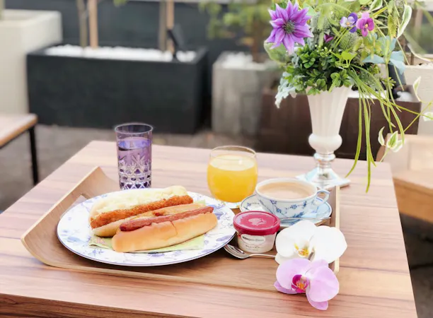 老舗有名店まるき製パン所のパンをご提供。