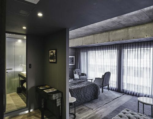 ジュニアスイート