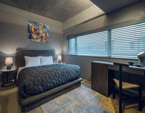 モデレートダブル