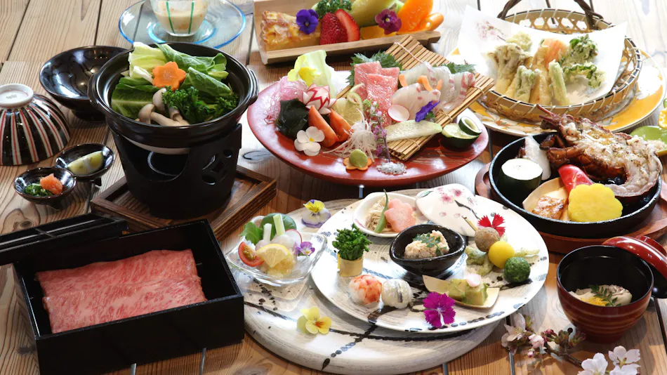 Dogo Onsen Koto no Niwa