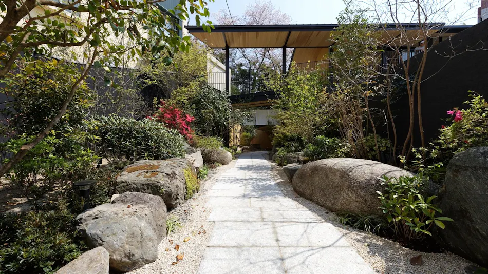 Dogo Onsen Koto no Niwa
