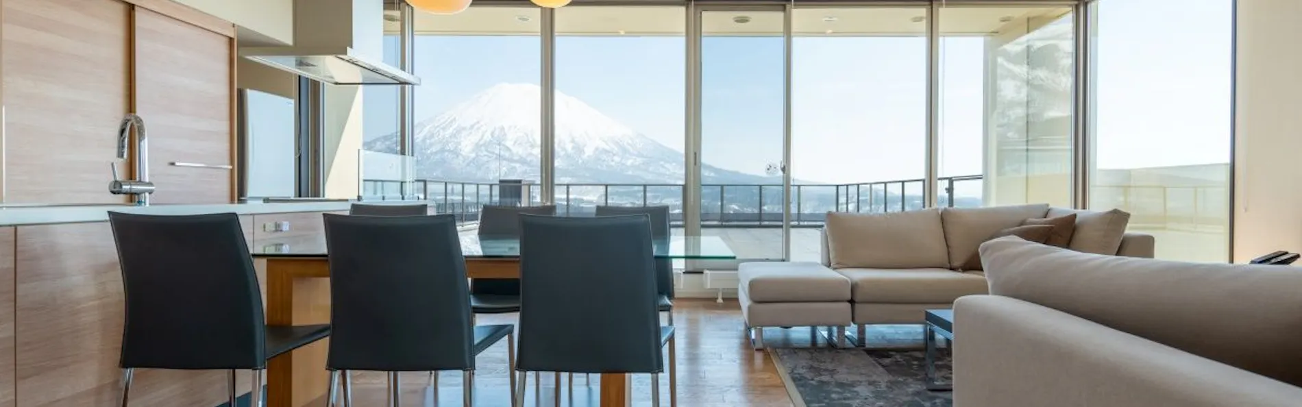 Chatrium Niseko (チャトリウム ニセコ)