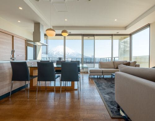 *3BR Penthouse Yotei View
