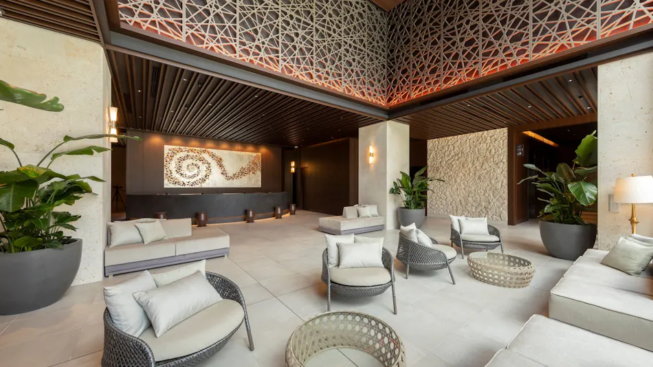 Hewitt Resort Naha