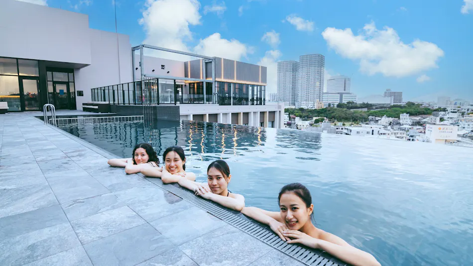 Hewitt Resort Naha