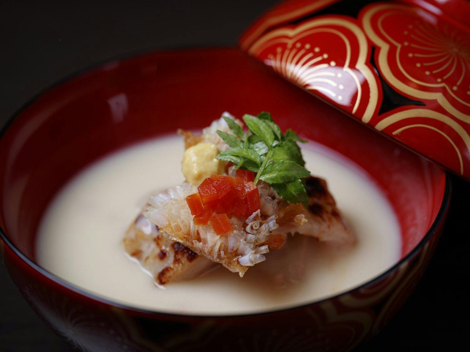 【30日前限定】室数＆日程限定　1泊2食付プラン／懐石料理 レイトタイム20：30