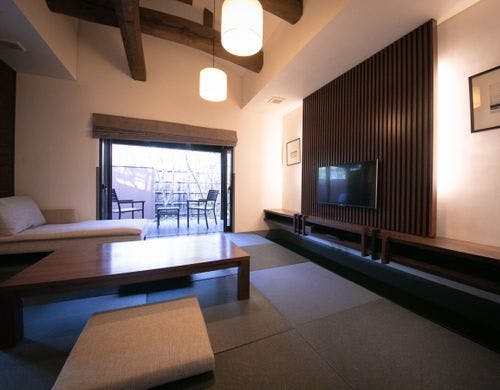 離れ客室：山吹