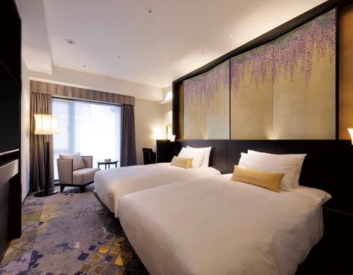 【スーペリアツイン　32平米（客室一例）】