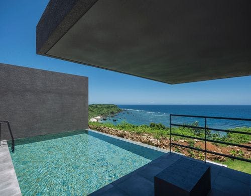 客室テラス・プール