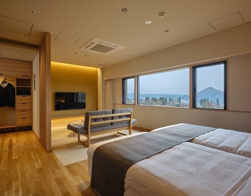 【湖側】和洋室｜西館