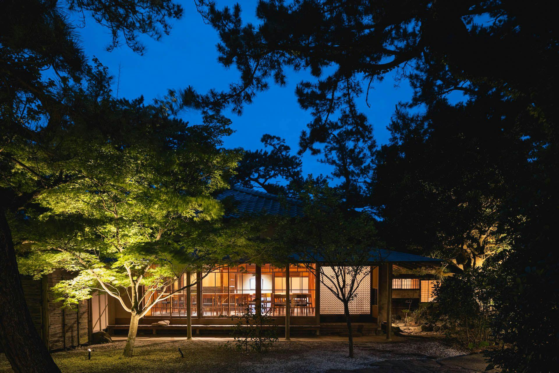沼津倶楽部 - 伝統×モダン 日本建築の歴史を訪ねる（夕食・朝食付