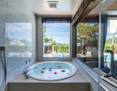 アマイロ　バスルーム