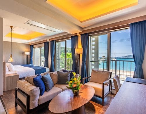 ルリ　リビング