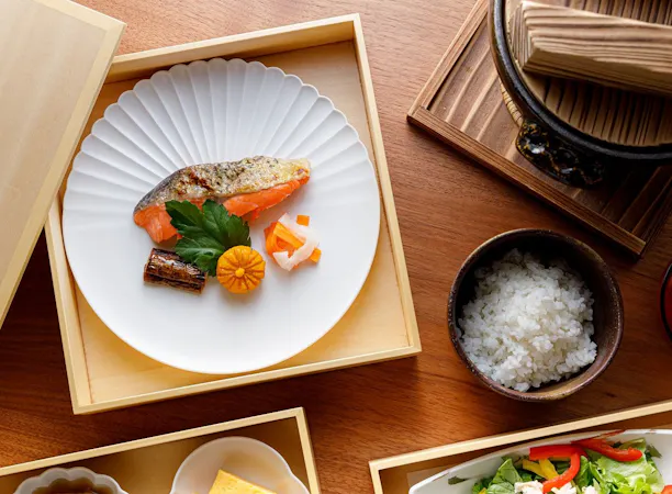 ご朝食 一例