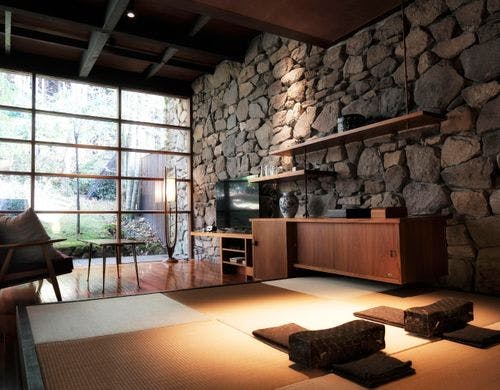 暁のリビングルーム