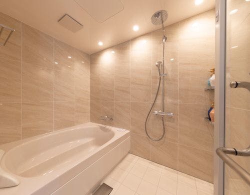 スイートダブルルームリビングスペース