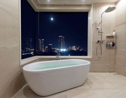 ◆5F ◆キングサイズベッドのダブルルーム