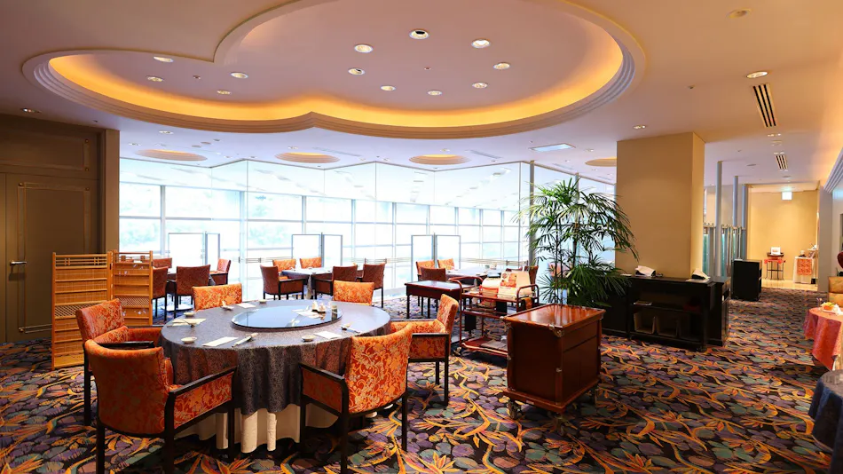 Hotel Springs Makuhari Premier