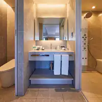 Waterfront Premier Suite
