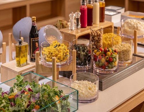 朝食｜新鮮野菜のサラダバー