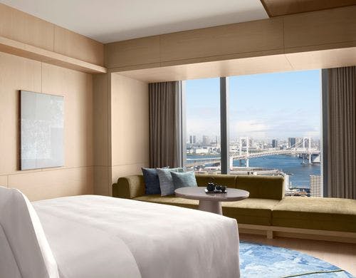 デラックスルーム