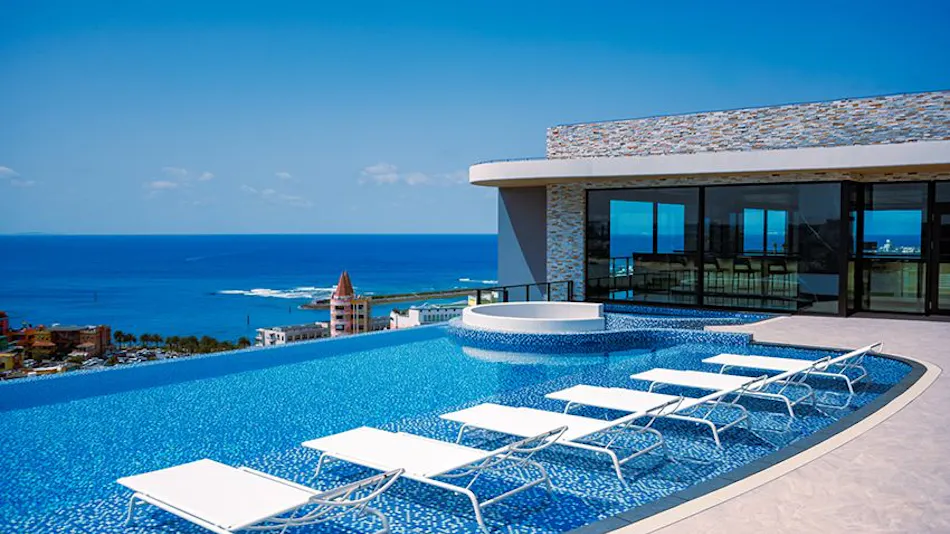 RIHGA Royal Resort Okinawa Chatan