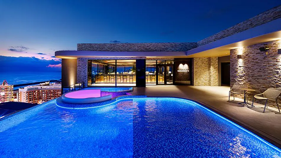 RIHGA Royal Resort Okinawa Chatan