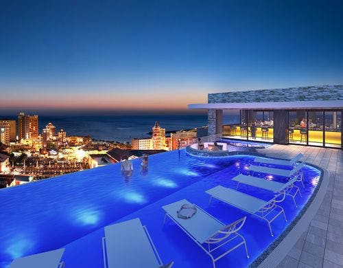 最上階にあるインフィニティプールイメージ