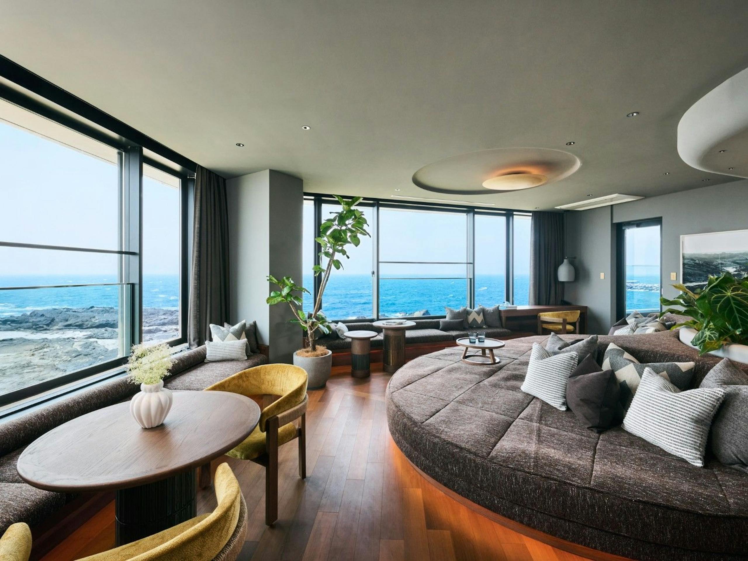 ふふ 城ヶ島 海風のしらべ