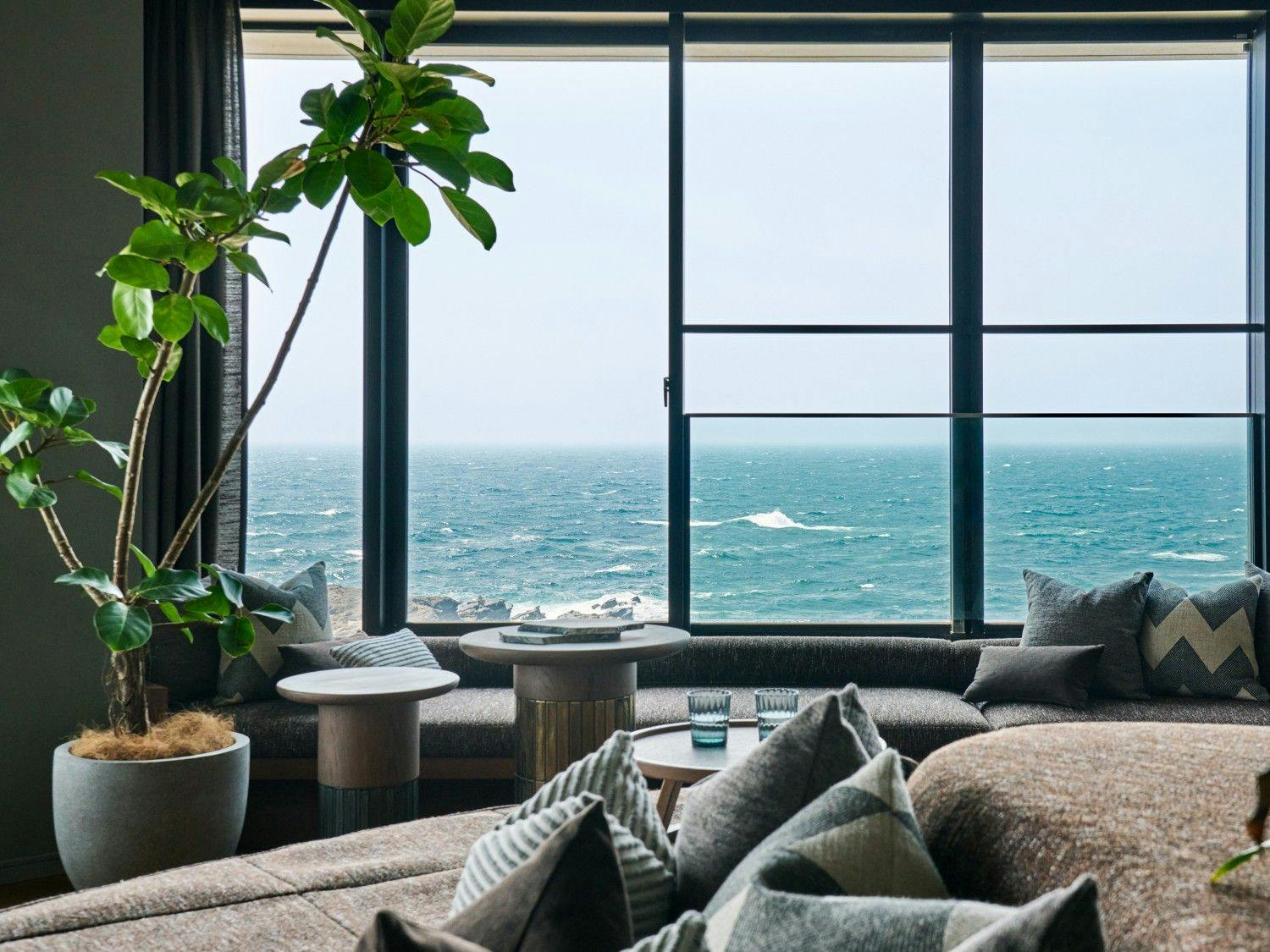 ふふ 城ヶ島 海風のしらべ