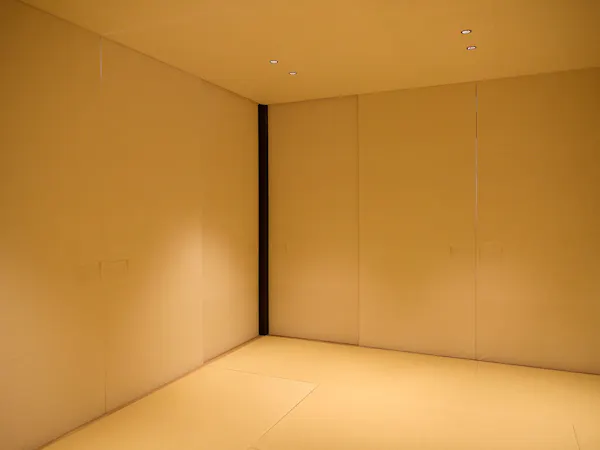 京都の職人による和紙を施した和室