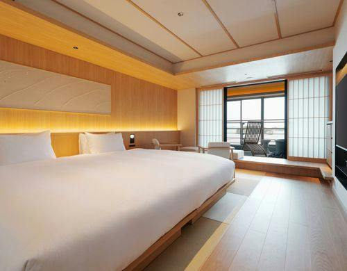 【温泉かけ流し半露天風呂付】和洋室ダブル