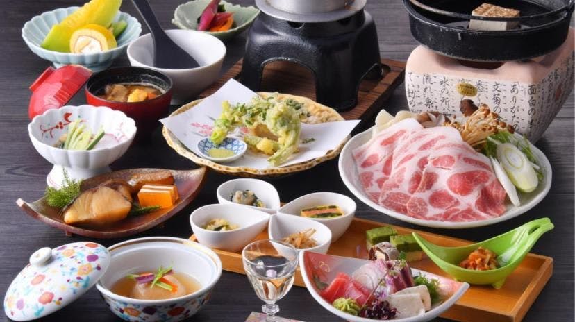 スタンダードのご夕食『和豚もち豚会席』