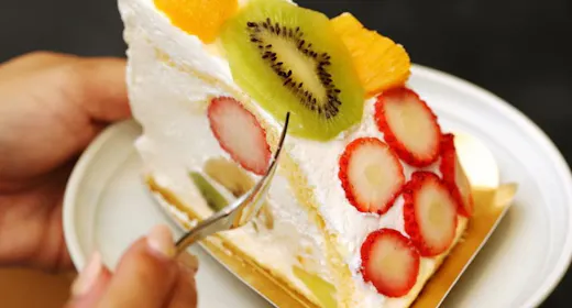 【朝食付/ヤツドキケーキ付】ショーケースから選べるケーキ&ドリンクセット特典付!