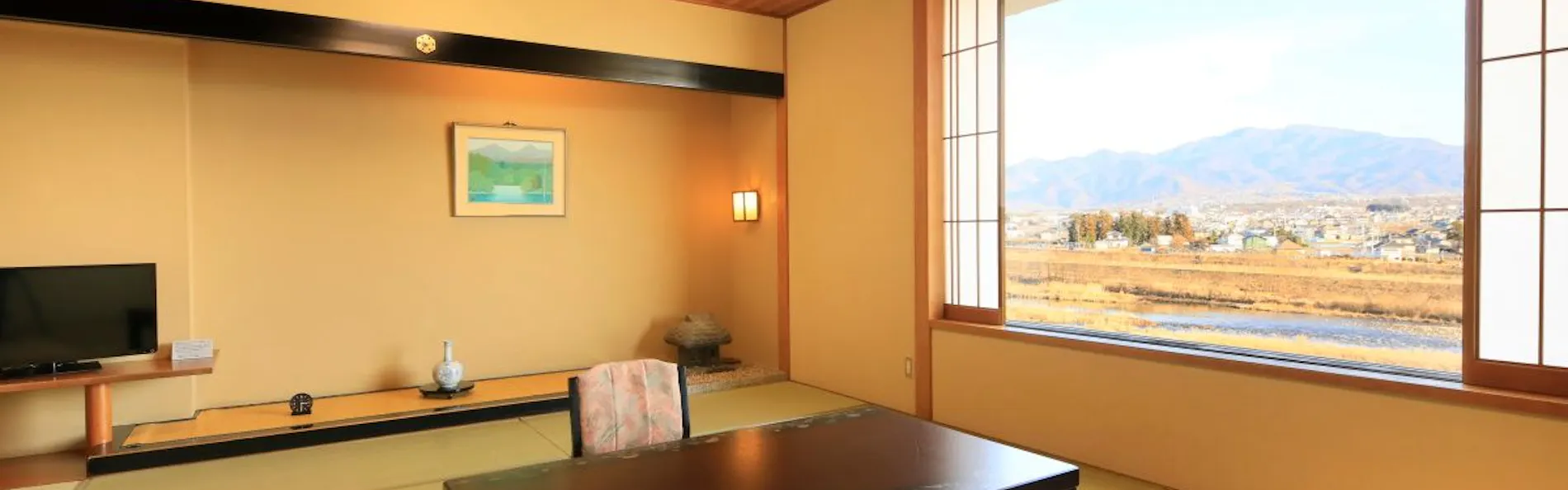 シャトレーゼホテル 旅館 富士野屋