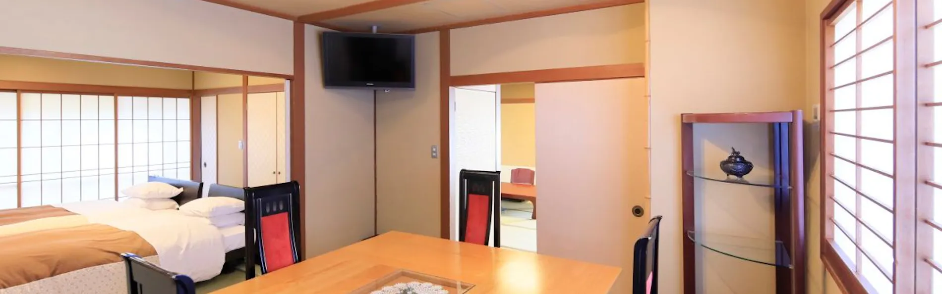 シャトレーゼホテル 旅館 富士野屋