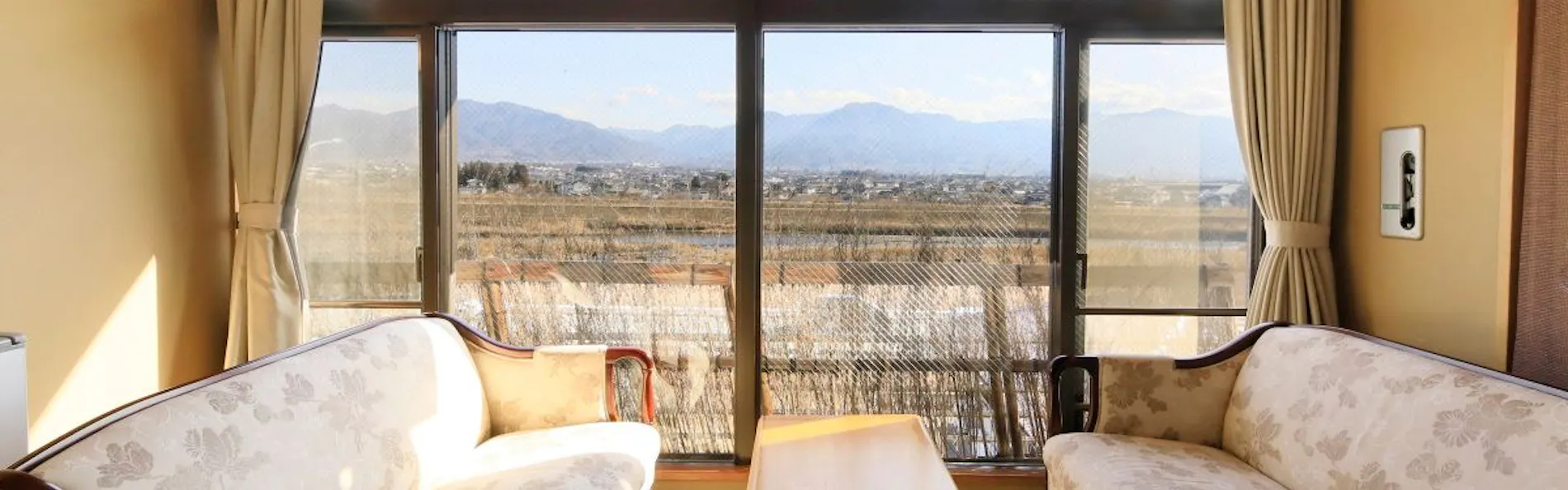 シャトレーゼホテル 旅館 富士野屋