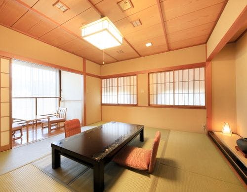 本館／標準和洋室