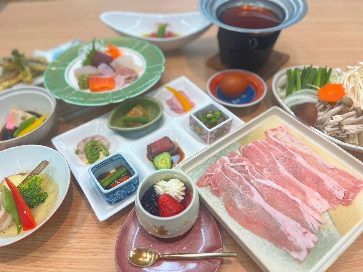 シャトレーゼホテル 旅館 富士野屋