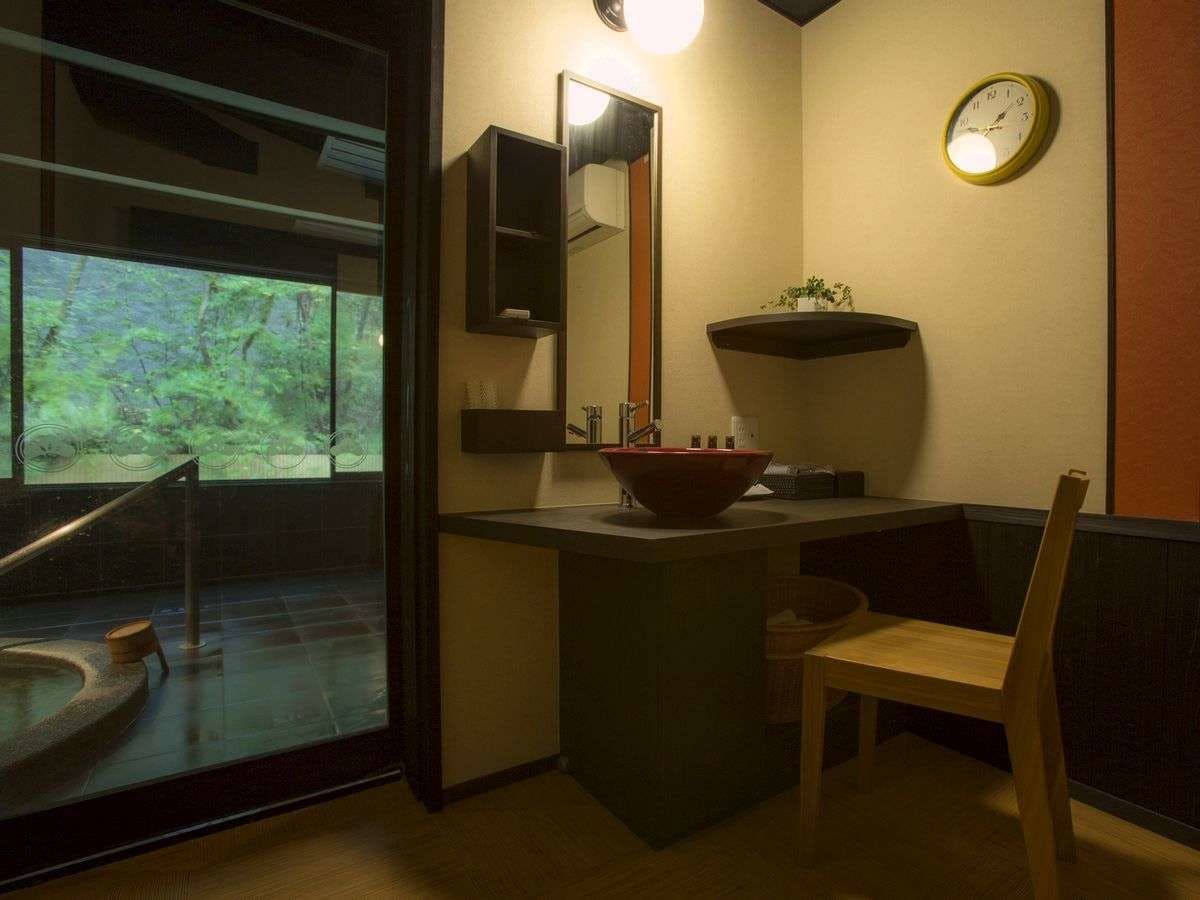 加賀山代温泉　みどりの宿　萬松閣