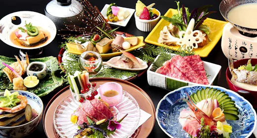 当館人気【美食デュエット会席】高級魚のど黒と、和牛ロースト 四季の前菜や造りを肴にオトナの舌で味わう