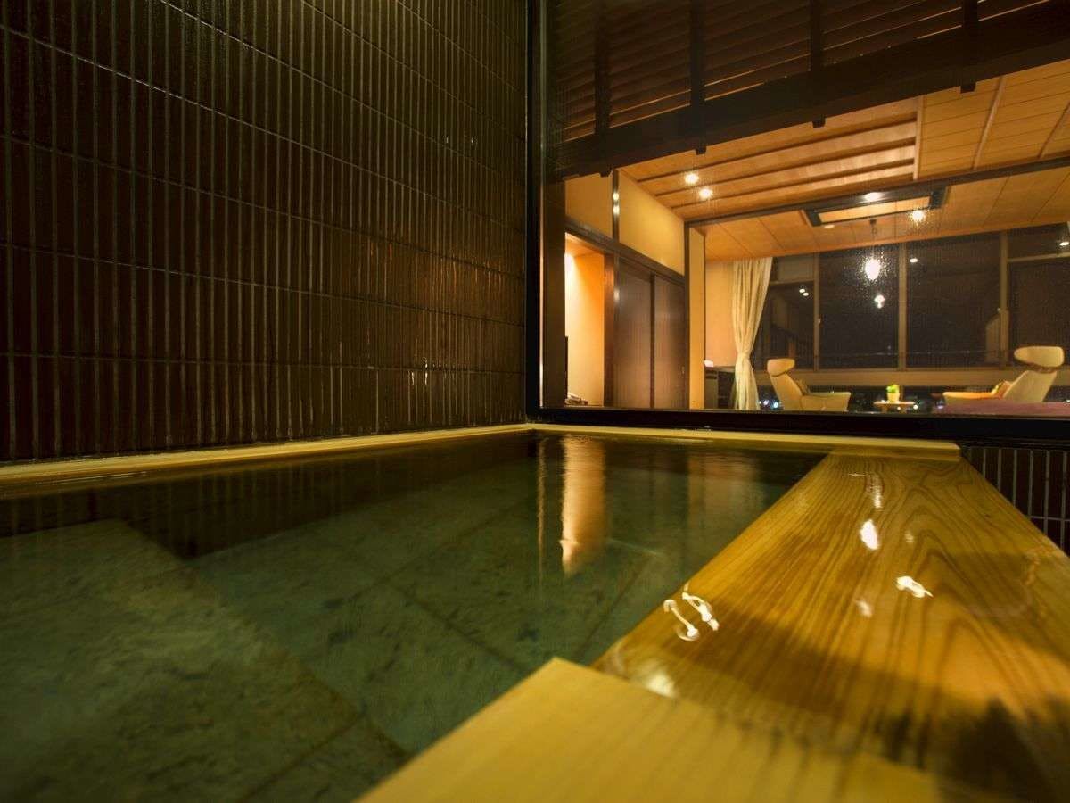 加賀山代温泉　みどりの宿　萬松閣