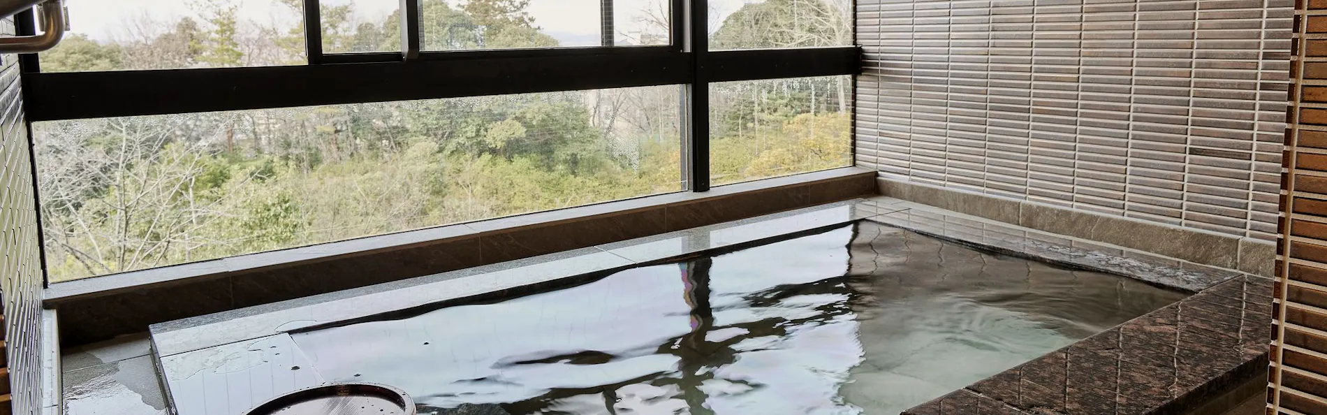 加賀山代温泉 みどりの宿 萬松閣