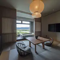 ห้องพักเตียงคู่พร้อมอ่างอาบน้ำชมวิวบนชั้นสูงสุด