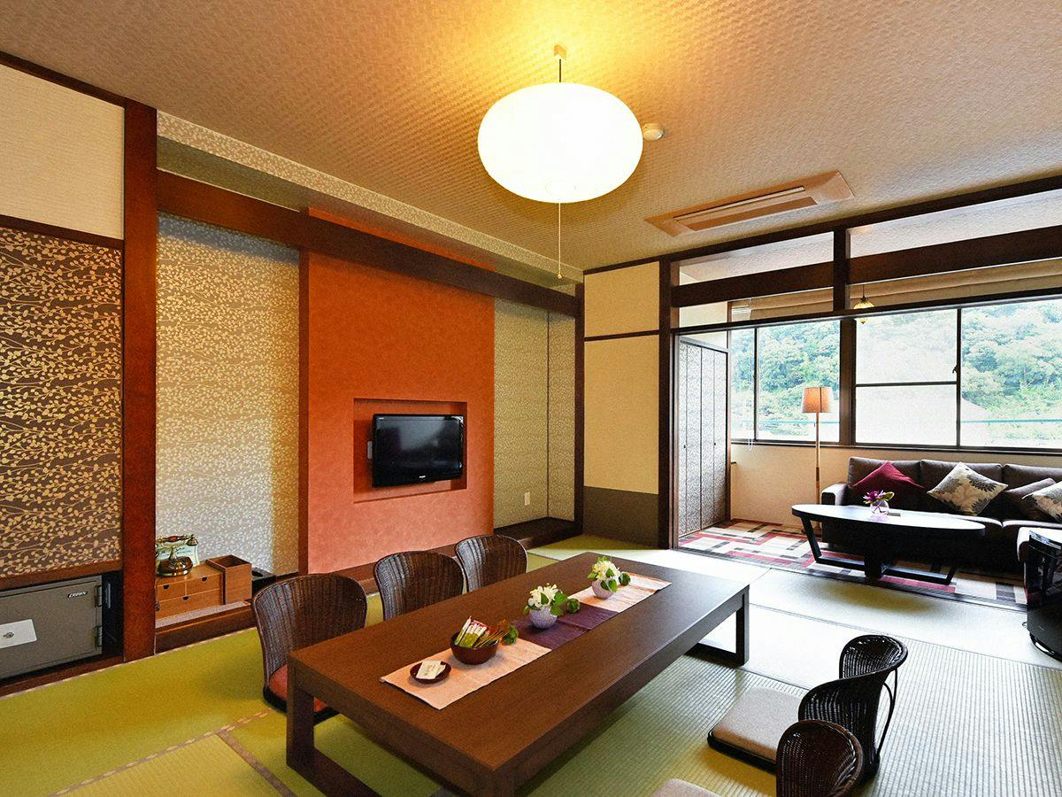 海辺の旅館　浜千代館